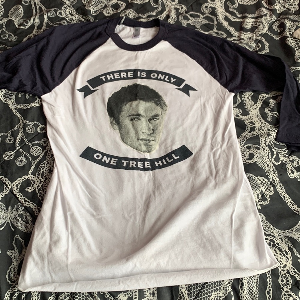 One tree hill tshirt